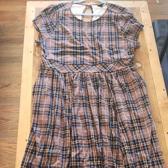 Vintage Neutral Tartan Plaid - Picture 3 of 7